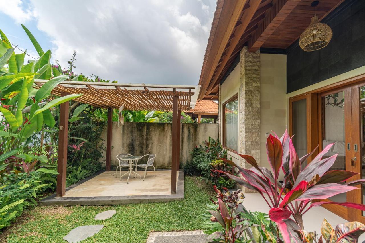 Three Beagles Villa Ubud Exterior foto